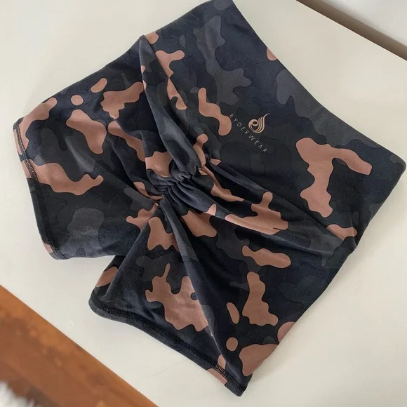 Ryderwear Short size Small - Picture 3 of 3